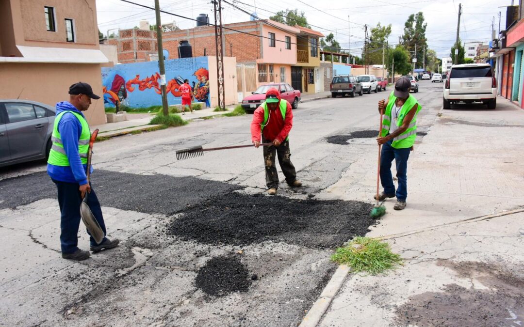 Refuerza Ayuntamiento de Soledad su Programa Permanente de Bacheo