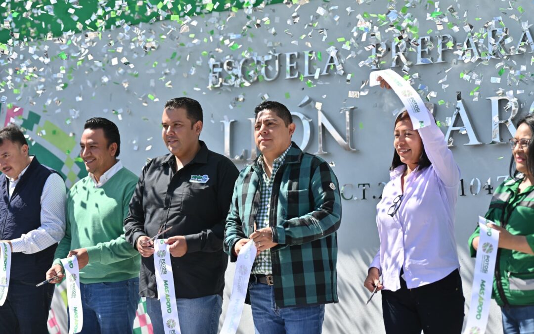 RICARDO GALLARDO LLEVA MÁS APOYO A JÓVENES CON NUEVA PREPARATORIA DE VENADO