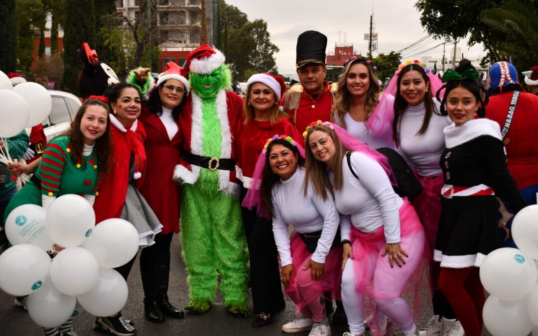 FAMILIAS POTOSINAS DISFRUTARON DE LA CARAVANA NAVIDEÑA• Dentro de las actividades del festival “Navidad Verde”, la SEGE encabezó la mágica caravana navideña