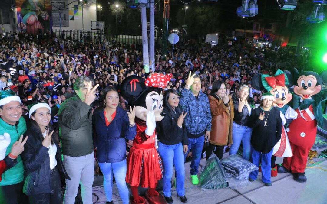 FAMILIAS DE LA ZONA METROPOLITANA VIVEN MOMENTOS DE ALEGRÍA EN POSADA•        El Gobernador entregó juguetes a niñas y niños de colonias de la capital y Villa de Pozos 