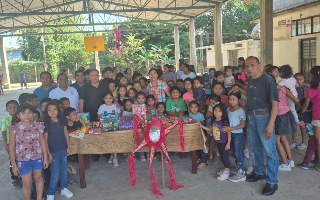 NAVIDAD VERDE LLEGA A COMUNIDADES ORIGINARIAS DE SAN LUIS POTOSÍ