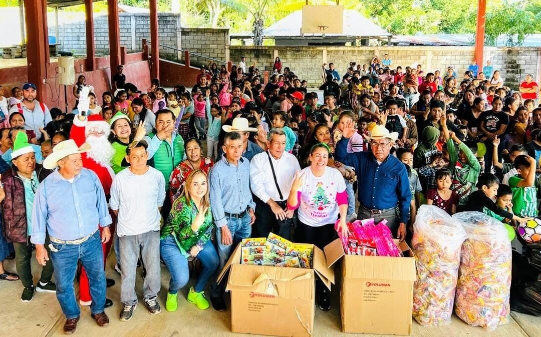 GOBIERNO ESTATAL COMPARTE LA ALEGRÍA DE LAS TRADICIONALES POSADAS EN AXTLA