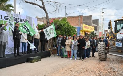 RICARDO GALLARDO ARRANCA RECONSTRUCCIÓN DE AVENIDA EN VILLA DE POZOS• Las familias gozarán de una mejor movilidad e incrementará la plusvalía de sus propiedades