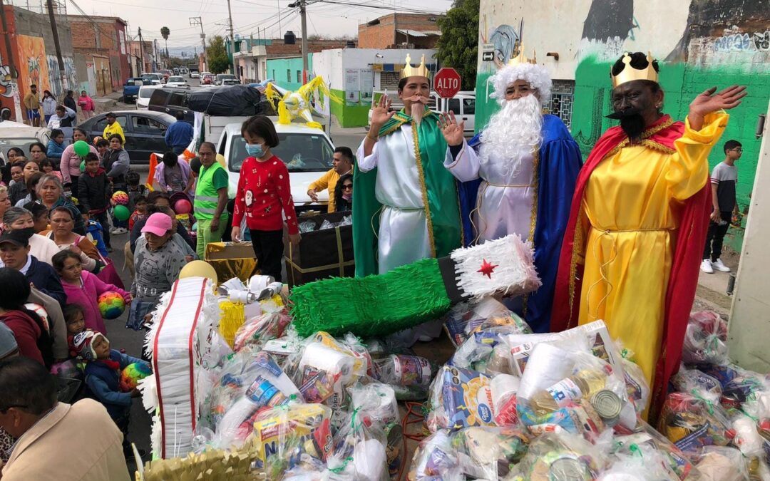 AYUNTAMIENTO DE SOLEDAD RECORRE COLONIAS CON ALEGRE CARAVANA DE REYES MAGOS