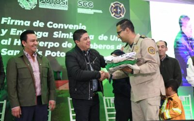 LLEVA RICARDO GALLARDO MÁS APOYO A BOMBEROS Y SUS FAMILIARES