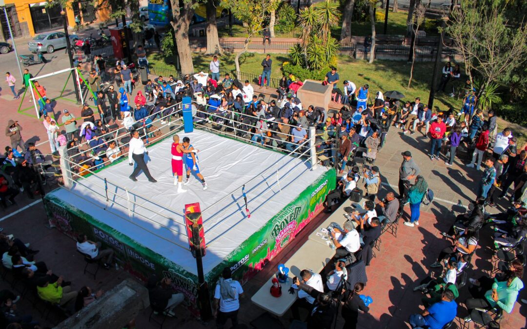 ARRANCA GOBIERNO DEL ESTADO, EL TORNEO DE BOX DE LOS BARRIOS EN SLP• Tlaxcala el primer Barrio que vibró con 12 combates, en donde estuvo como invitado el boxeador profesional Omar Chávez