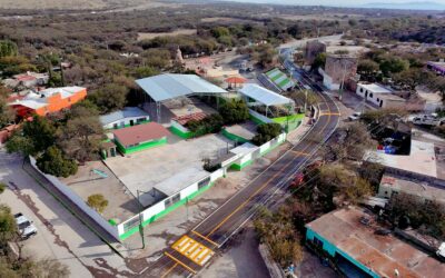 EN TIEMPO RÉCORD, ALCALDE JUAN MANUEL NAVARRO ENTREGA AVENIDA RENOVADA Y ALUMBRADO EN LA COMUNIDAD ESTACIÓN VENTURA