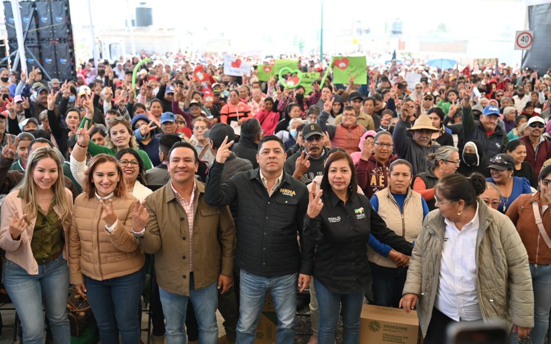 RICARDO GALLARDO ACERCA MÁS APOYO A FAMILIAS DE CHARCAS• El Gobierno Estatal acerca más obras y acciones en beneficio de las familias de la región Altiplano