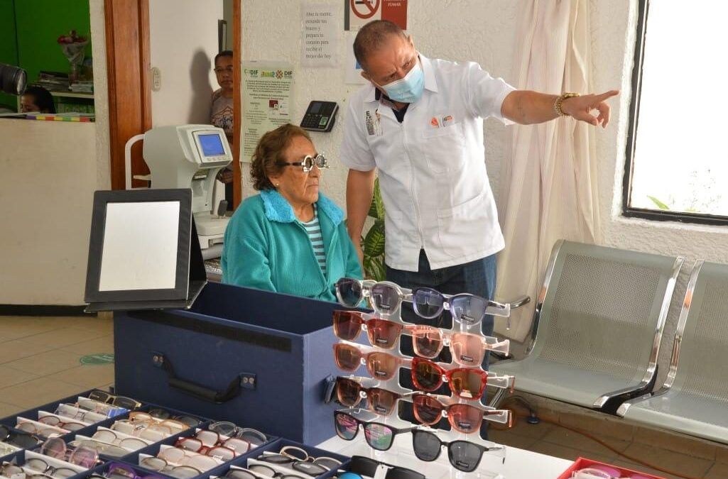 DIF MUNICIPAL DE SOLEDAD INICIA CAMPAÑA DE LENTES A BAJO COSTO PARA TODA LA FAMILIA