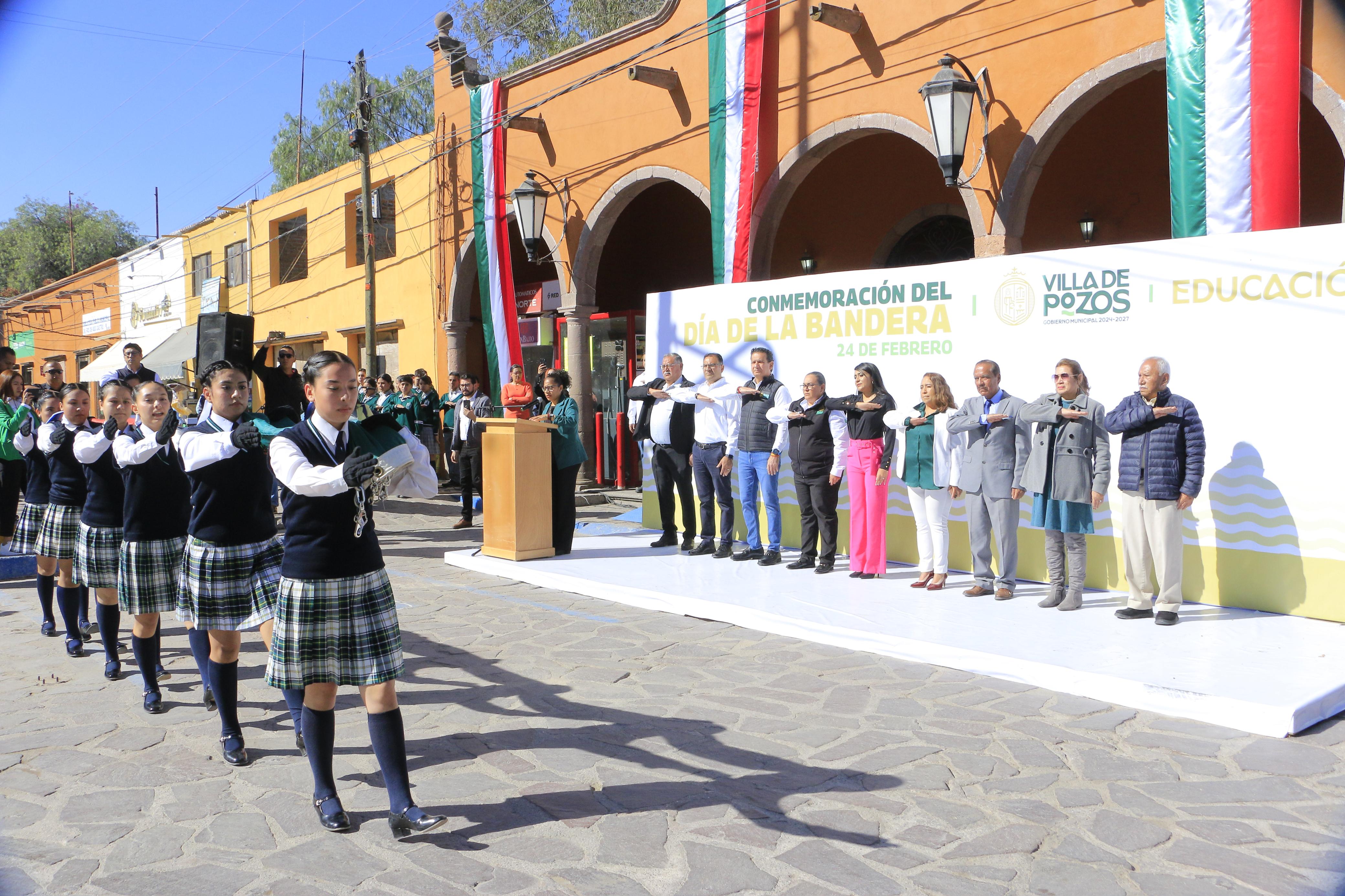 FORTALECE VILLA DE POZOS PATRIOTISMO CON JURAMENTO A LA BANDERA