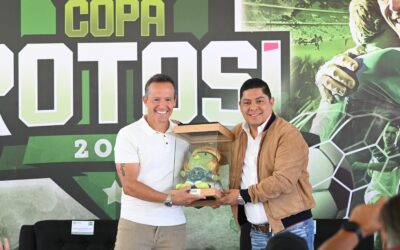 RICARDO GALLARDO PRESENTA LA COPA POTOSÍ 2025 CONSOLIDADA COMO LA MEJOR DEL PAÍS• Participarán más de mil 300 atletas, en categorías libre, infantil, juvenil, varonil y femenil, con premios de un millón y medio de pesos